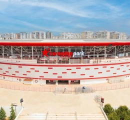 antalyaspor sponsoru corendon airlines stadyum cephe tabela uygulaması